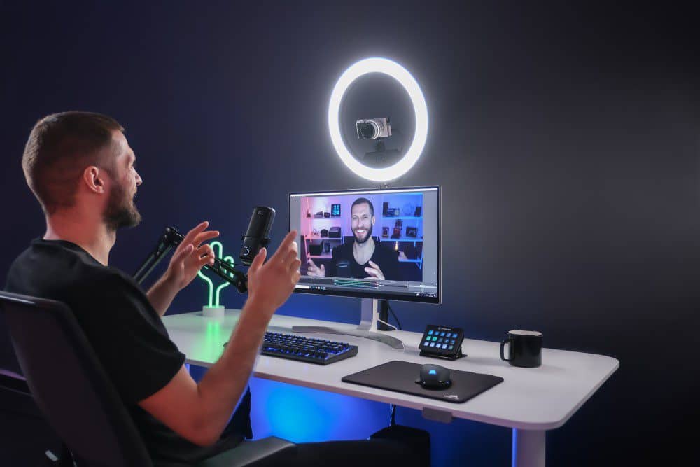 You are currently viewing Illuminate on Command with Elgato Ring Light