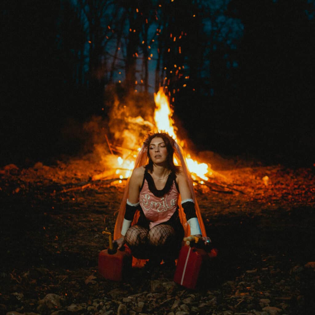 You are currently viewing ANNA SHOEMAKER’S DEBUT ALBUM, EVERYTHING IS FINE (I’M ONLY ON FIRE), OUT NOW ON +1 RECORDS