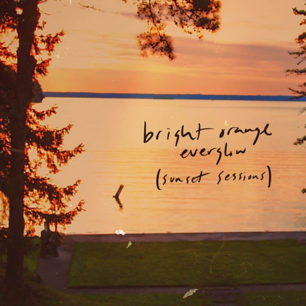 Read more about the article elijah woods shares ‘bright orange everglow (sunset sessions)’ EP