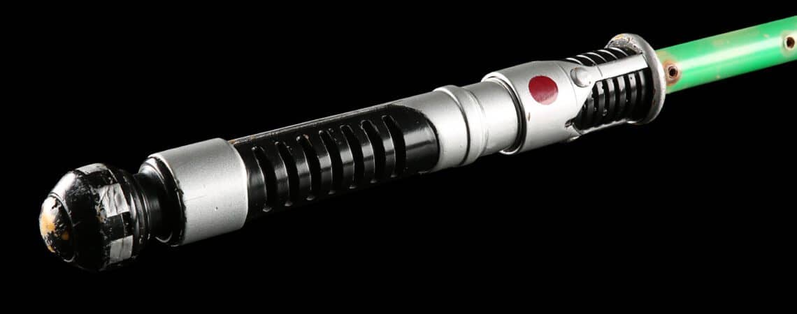 Read more about the article STAR WARS LIGHTSABERS UP FOR AUCTION FROM THE MAN WHO TRAINED THE JEDI TO FIGHT