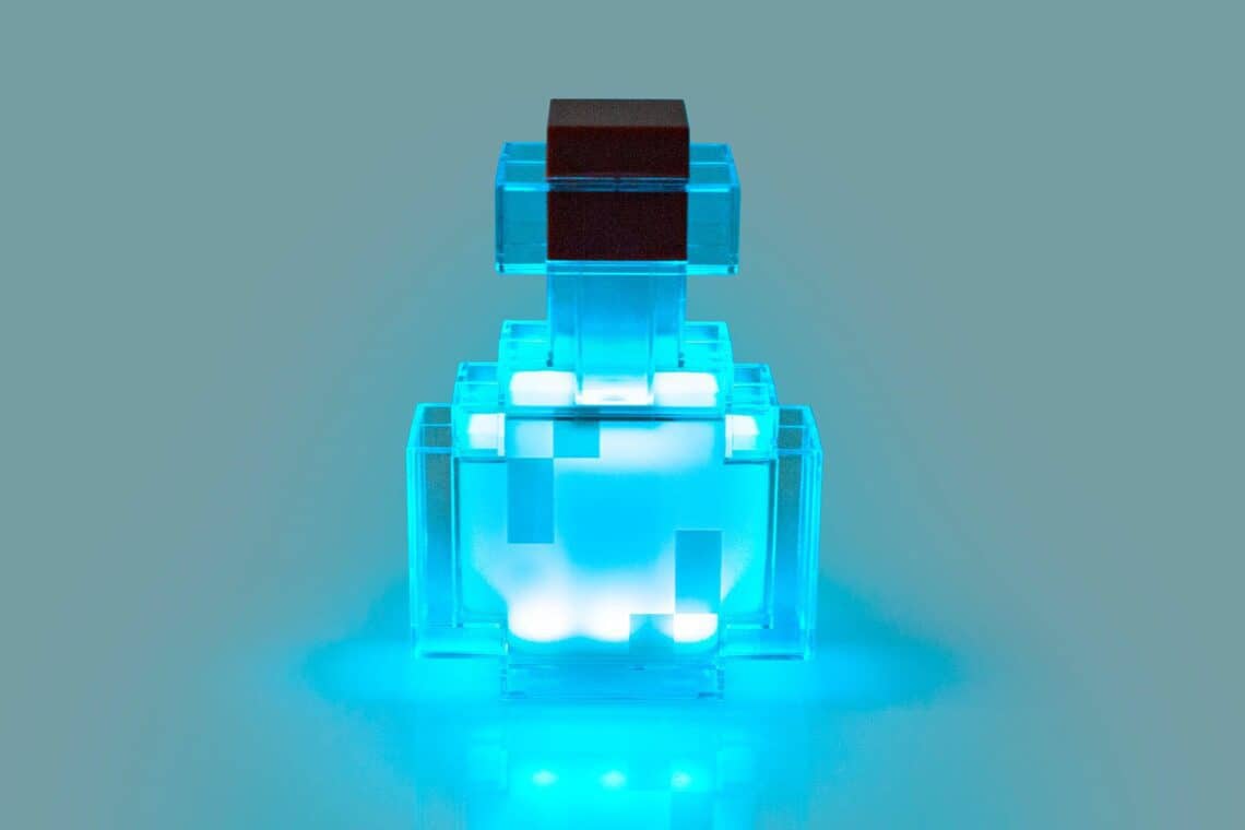 Read more about the article Toynk.com announces new Minecraft LED Lamps combining fun and function at home