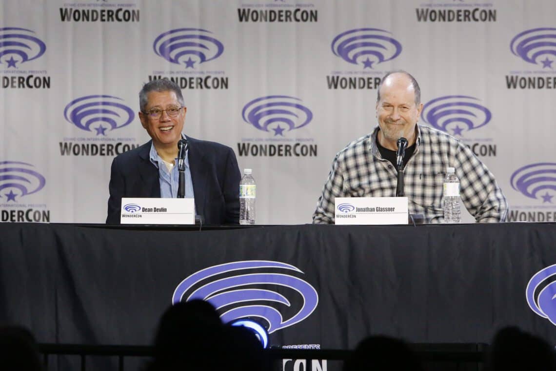 Read more about the article SCI-FI LEGENDS DEAN DEVLIN AND JONATHAN GLASSNER SHARE ALL YOU NEED TO KNOW ABOUT HIT SYFY SERIES ‘THE ARK’ AT WONDERCON PANEL