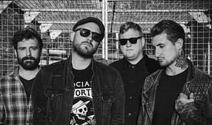 Read more about the article THE YOUNG HEARTS RELEASE NEW SINGLE ‘A CHARMED SOCIETY’ ON YEAR OF THE RAT RECORDS
