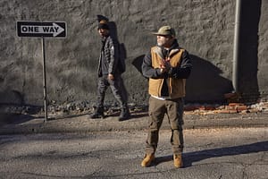 Read more about the article Apollo Brown and Planet Asia Share New Single “Broad Dayin”