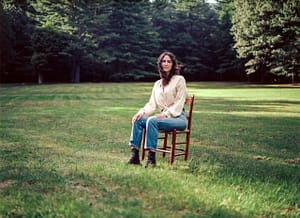 Read more about the article HUDSON VALLEY, NEW YORK-BASED FOLK ARTIST HOLLAND BELLE RELEASES DEBUT SOLO ALBUM, BIRD SONG