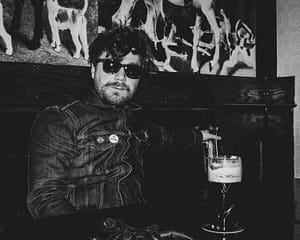 Read more about the article Eamon McGrath new single “Sparkle and Bleed” is out now!