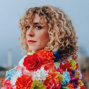 Read more about the article LAUREN HOUSLEY  SHARES NEW SINGLE WHATS TROUBLING YOU CHILD? & LIVE VIDEO SHOT IN NEW ORLEANS NEW ALBUM GIRL FROM THE NORTH DUE APRIL 23RD