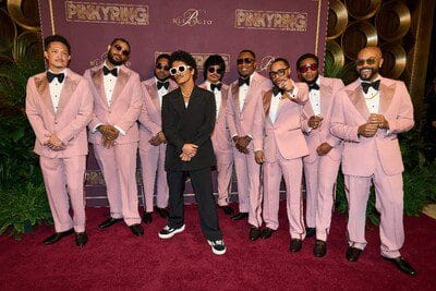 Read more about the article BRUNO MARS DEBUTS THE PINKY RING WITH EXCLUSIVE PARTY AND PERFORMANCE AT BELLAGIO RESORT & CASINO