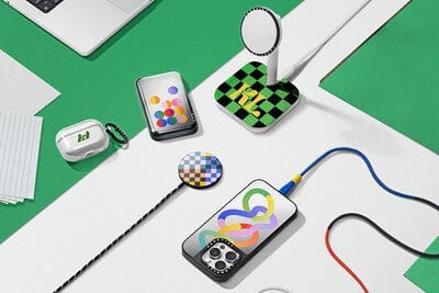 Read more about the article PowerThru by CASETiFY™ Collection: New Wireless Car Charger, Fast Charger & 240W Cable