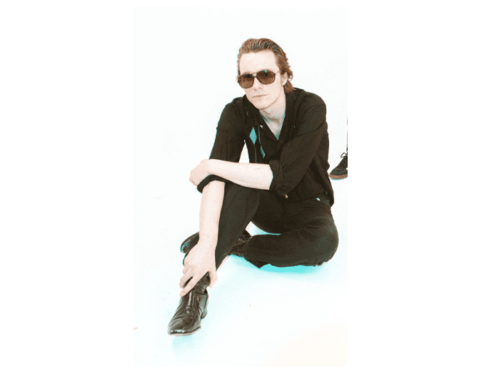 Read more about the article CHILLI JESSON TOURING WITH FONTAINES D.C. ON THE ARCTIC MONKEYS TOUR