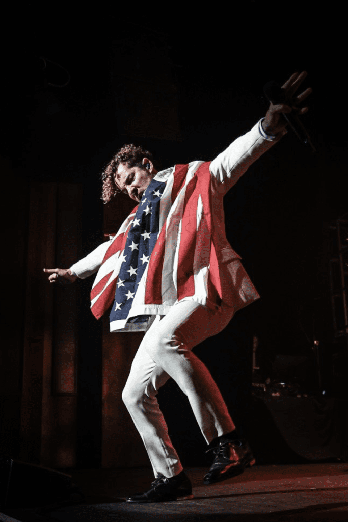 Read more about the article DAVID BISBAL KICKS OFF HIS USA 2021 TOUR “EN TUS PLANES” WITH A SPECTACULAR SOLD OUT CONCERT IN MIAMI