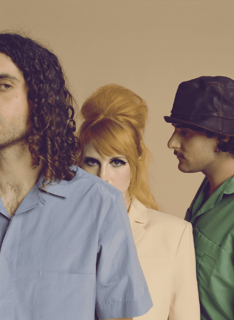 You are currently viewing PARAMORE ANNOUNCES LONG AWAITED NORTH AMERICA ARENA TOUR WITH SUPPORT FROM FOALS & BLOC PARTY + MORE
