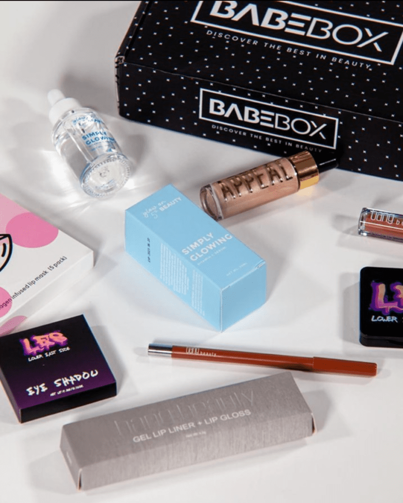 Read more about the article Look Gorgeous With BabeBox Cosmetics