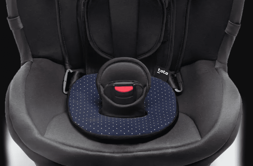 Read more about the article The first SMART baby car seat alarm system, comes in two variants: Tata Pad and Tata Band