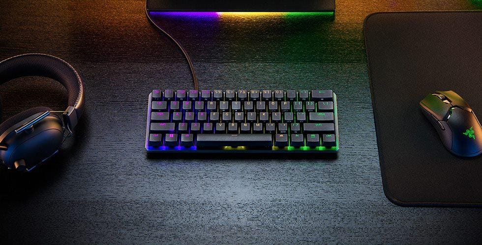 Read more about the article RAZER BRINGS ANALOG SWITCHES TO COMPACT KEYBOARDS WITH THE RAZER HUNTSMAN MINI ANALOG