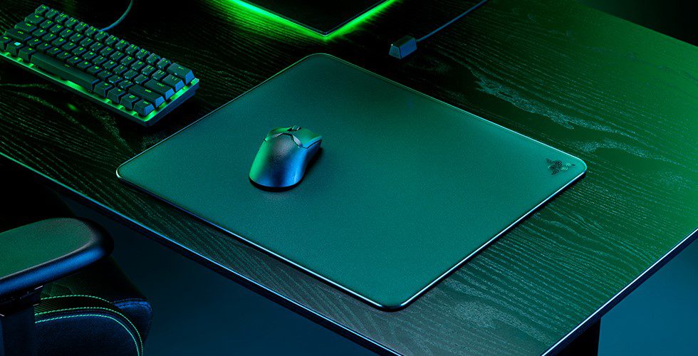 You are currently viewing EXPERIENCE PURE POLISHED PRECISION WITH THE RAZER ATLAS TEMPERED GLASS GAMING MOUSE MAT